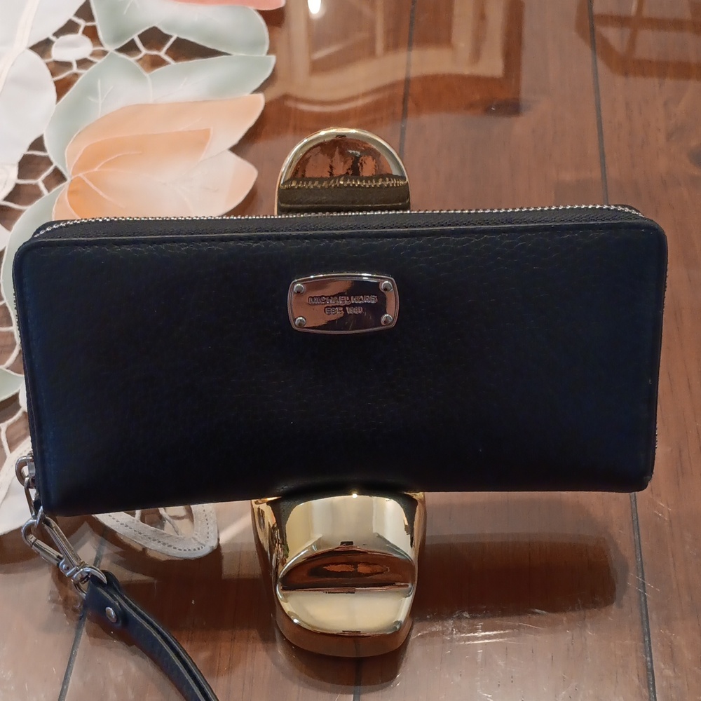 Michael Kors Black Zip-Around Wristlet
